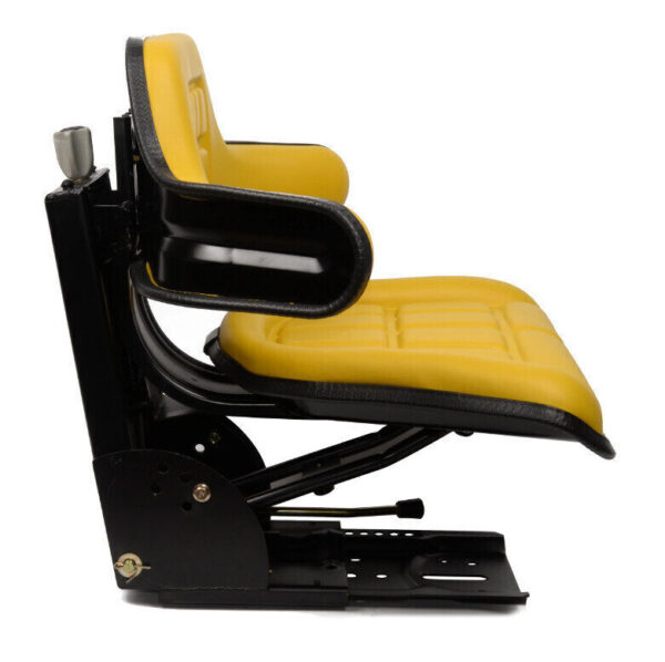 Asiento amarillo con riñonera