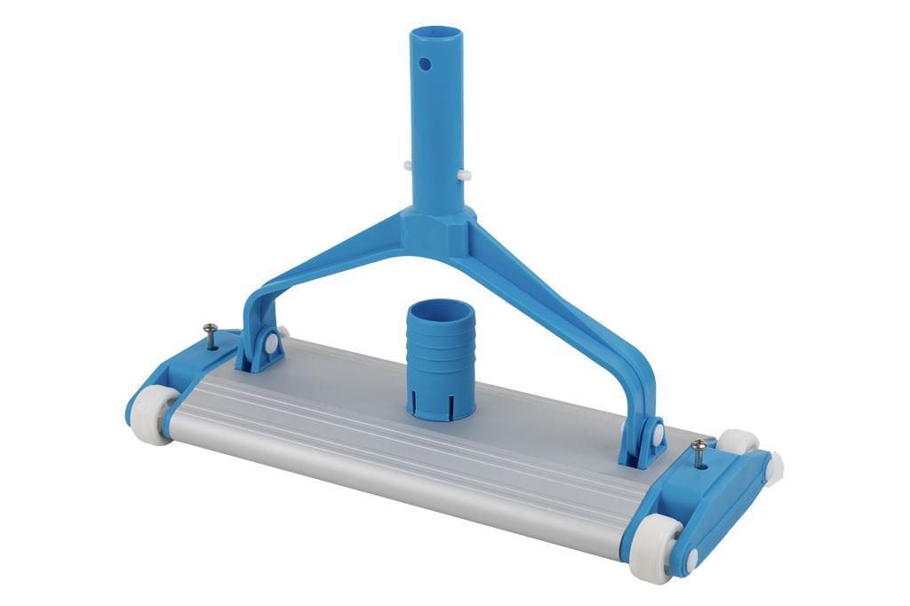 Limpiafondos para Piscinas Barredera Fabricada en Aluminio (1)