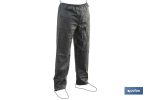 Pantalón de Agua | Color Verde | Fabricado en PU y PVC | Resistente, Flexible y Cómodo