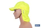 GORRA AMARILLA FLUORESCENTE CON PROTECCIÓN DE NUCA