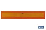 Placa V6 para vehículos largos | Material: aluminio | Recubrimiento con vinilo réflex N2 | Señalización homologada | Fácil de instalar | Disponible en varias medidas