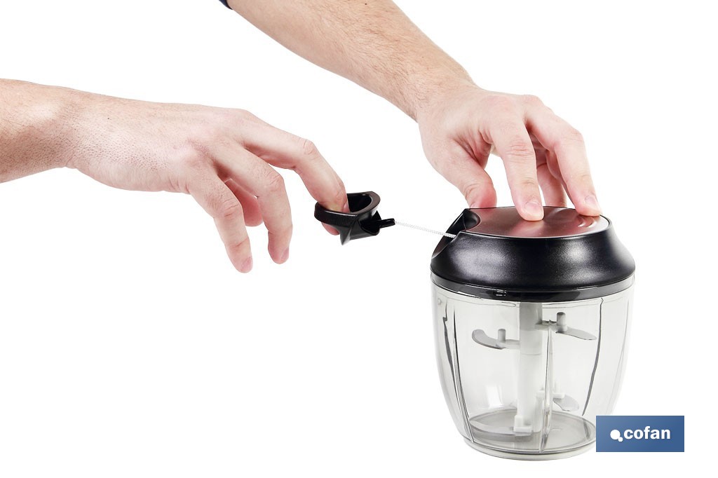 PICADORA MANUAL, TAPA Y ACCESORIO BATIDOR 900 ML - Imagen 3
