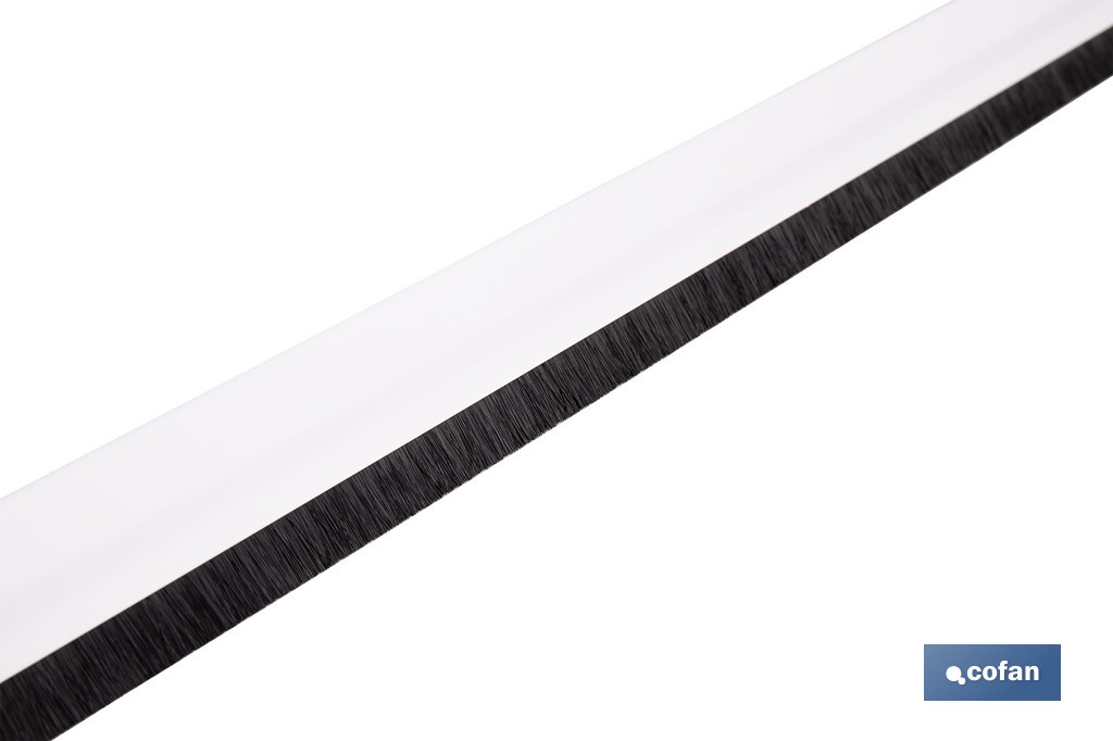 Burlete adhesivo de aluminio con cepillo | Longitud de 92 cm | Disponible en diferentes acabados - Imagen 2