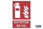Extintor CO2. El diseño de la señal puede variar, pero en ningún caso se variará el significado de la misma.